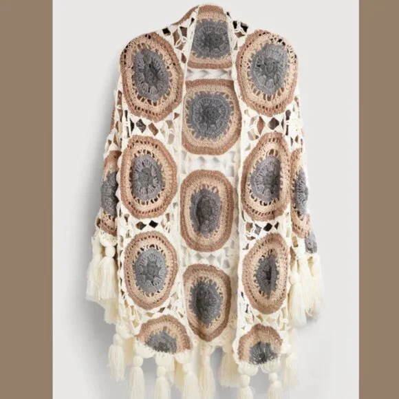 🌞 Sunshine Shawl by Saachi Hand Crocheted Elegance from India - Picture 3 of 14